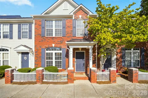 1708 Chamberside Drive