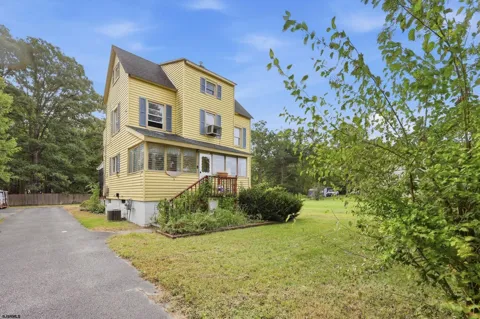 11 Martintown Road