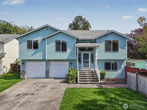 3011 12th Street Pl SW
