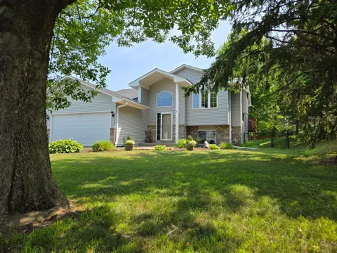 7600 Palomino Lane