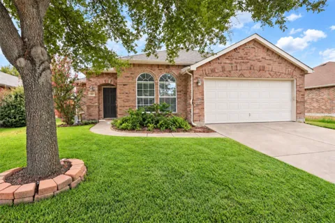 1003 Trickham Drive