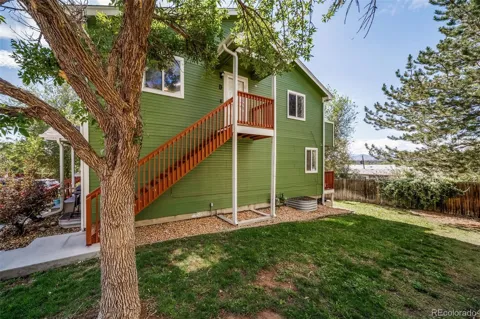 3234 W Girard Avenue #D