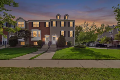 1421 Coneflower Lane