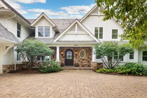 3672 Landings Drive