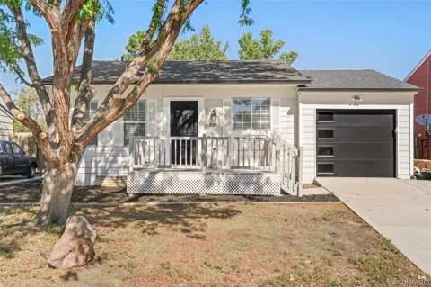 8839 Prickly Pear Circle
