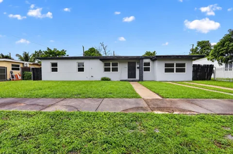 19320 NW 6TH COURT