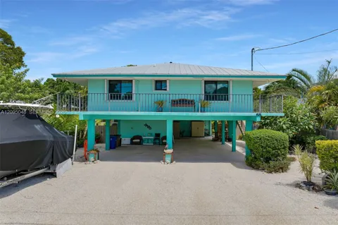 88 Marina Ave