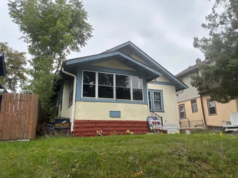 3838 Girard Avenue