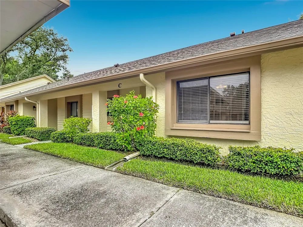 2546 OAKLEAF LANE #35C Clearwater, FL 33763