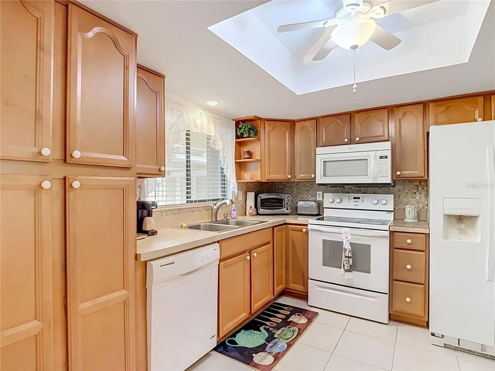 2546 OAKLEAF LANE #35C Clearwater, FL 33763