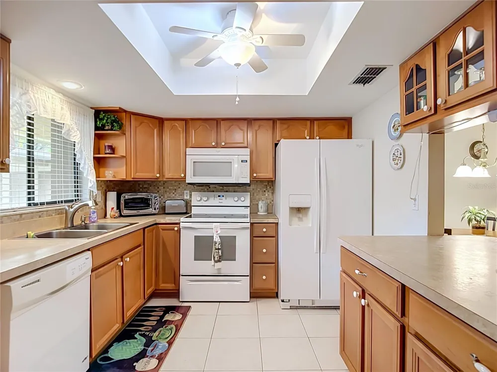 2546 OAKLEAF LANE #35C Clearwater, FL 33763