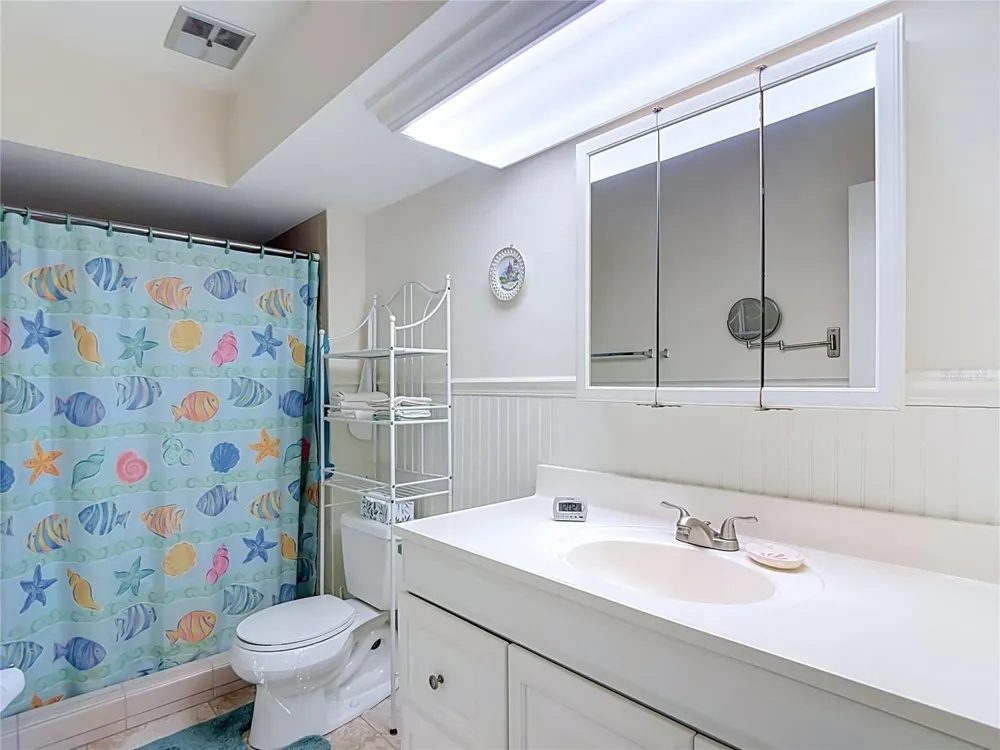 2546 OAKLEAF LANE #35C Clearwater, FL 33763