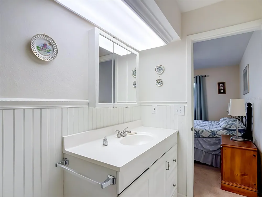2546 OAKLEAF LANE #35C Clearwater, FL 33763