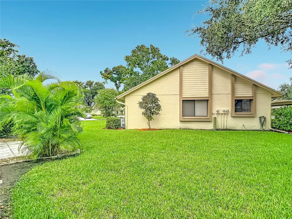 2546 OAKLEAF LANE #35C Clearwater, FL 33763