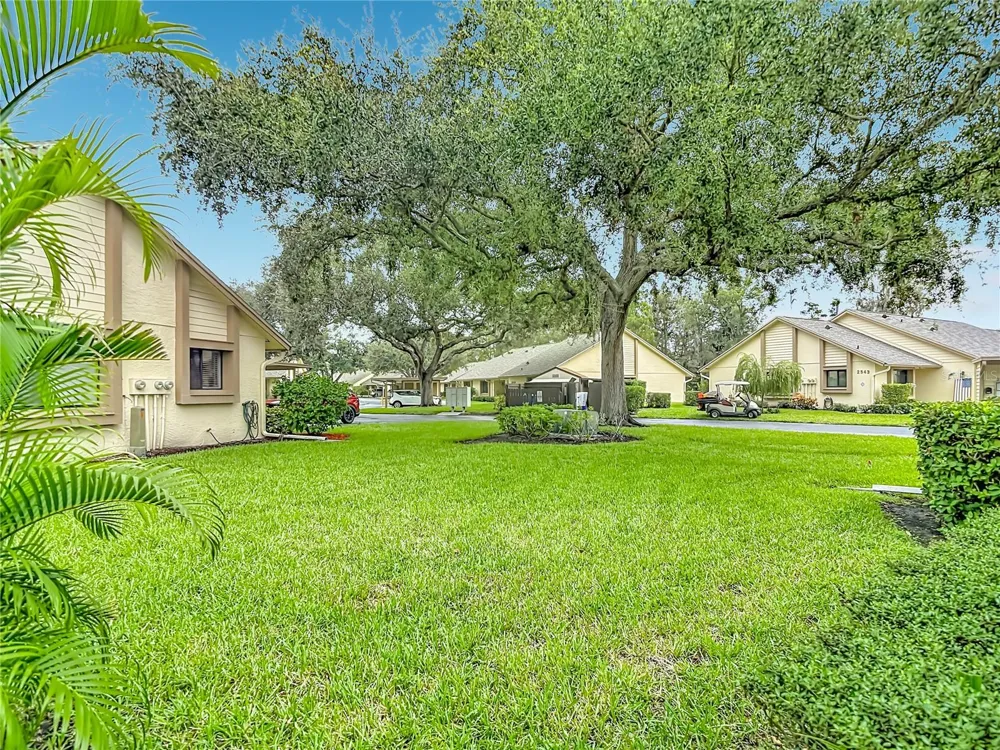 2546 OAKLEAF LANE #35C Clearwater, FL 33763