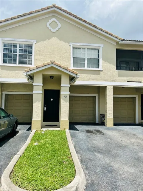 403 BELMONT LANE #403