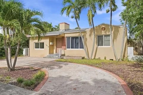 135 SW 27th Rd