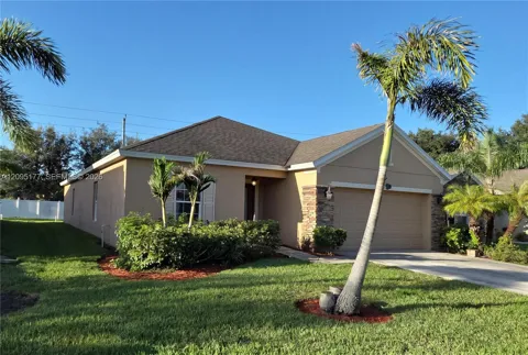 8195 Westfield Cir