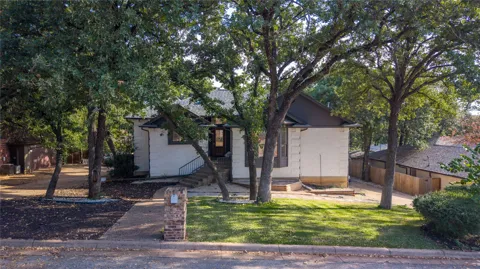 4404 Rain Forest Drive