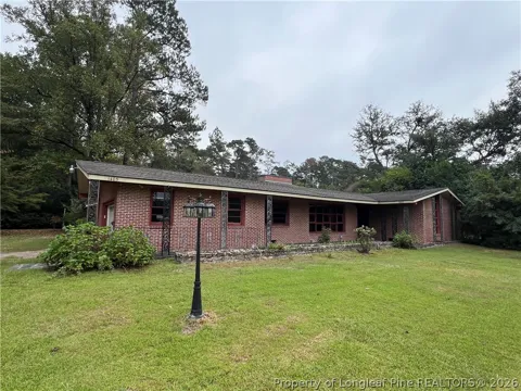 1405 Lakeview Road