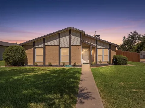 2409 Raintree Drive