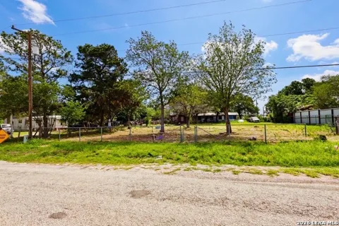 350 PALO ALTO DR