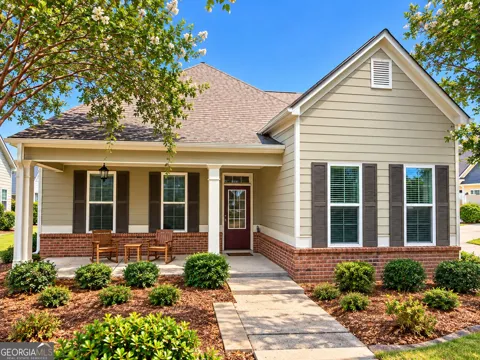 175 Colonial CT