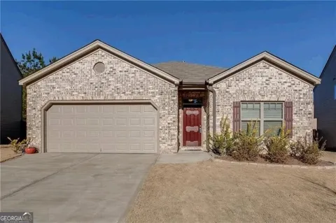 2436 Foxy DR