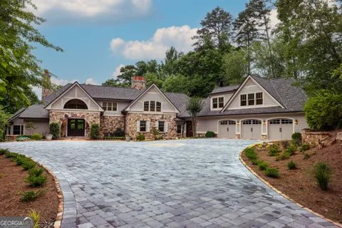 2481 Linger Longer DR