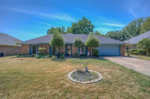 509 Parklane Drive