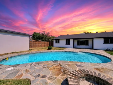 5300 Queenlily Court