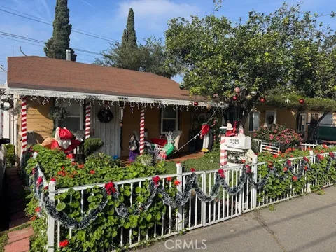 5523 Gotham Avenue