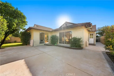 1114 Acacia Avenue