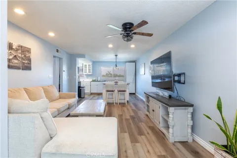 21522 Belshire #12