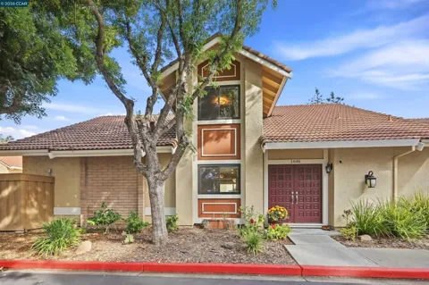1646 Candelero Ct