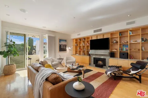 11925 Mayfield Avenue #2