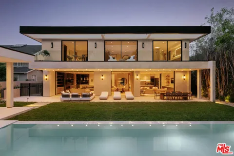 605 Rexford Drive