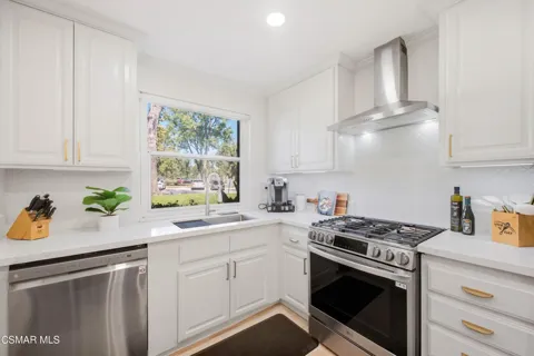 31584 Agoura Road #5
