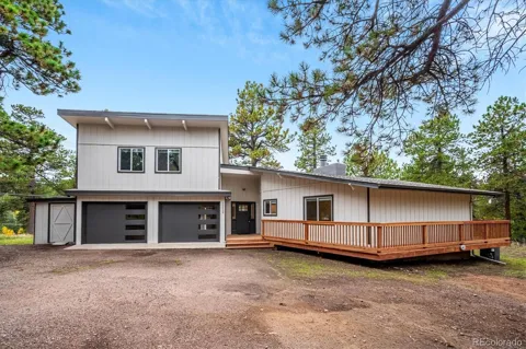 10029 Fallen Rock Road