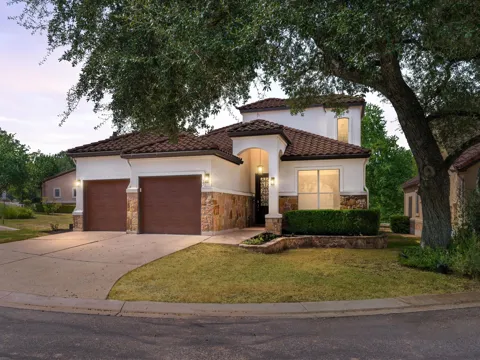 17 Chandon Lane