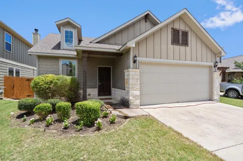 153 Carlina Loop