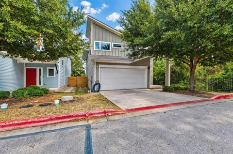 602 Bernstein Street #18
