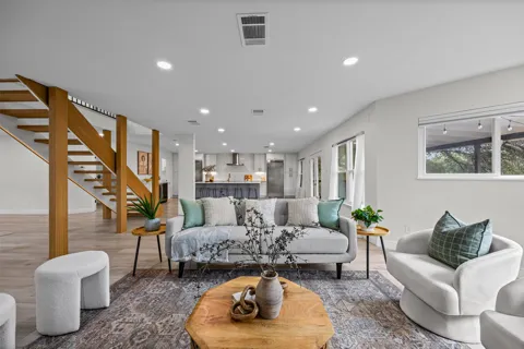 8309 Pompano Cove