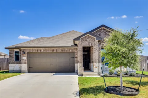 100 Contrada Grace Lane