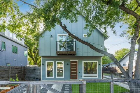 906 Linden Street #A