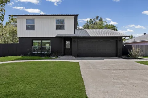 1101 Kenyon Drive