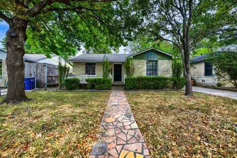 2207 Euclid Avenue