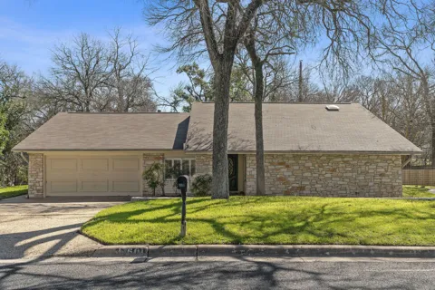 11601 Eubank Drive