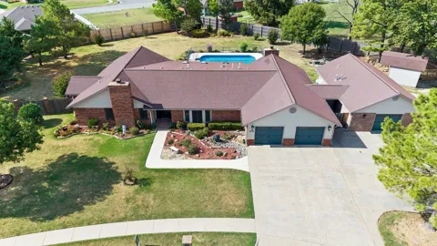 1505 Merlin Circle