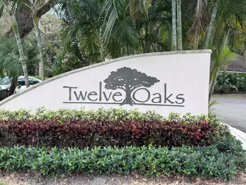 11370 Twelve Oaks Way #118